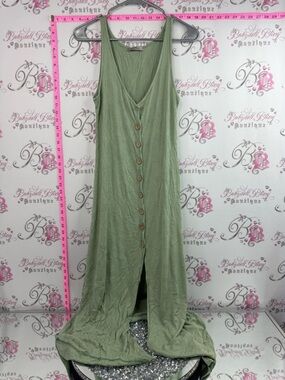 Miroh dress sage Green Button-Front Maxi Dress buttons wooden tiki style